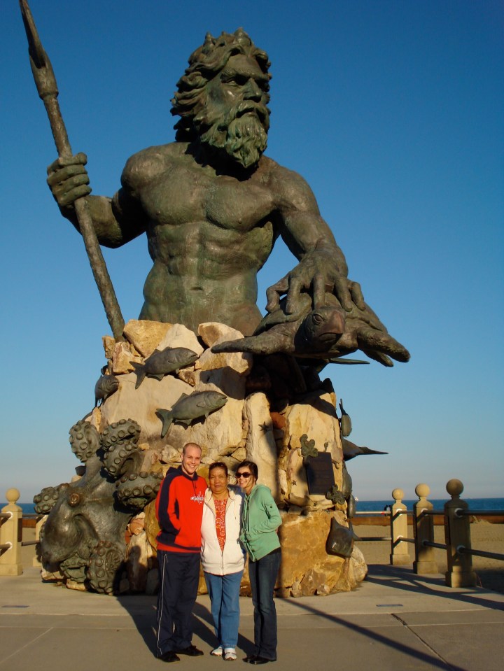 Oh the beachy beach.