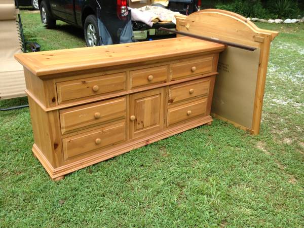 Picture from Craigslist.